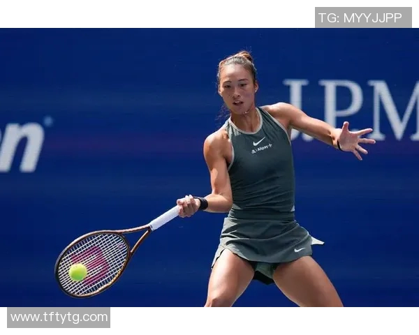 杭州世锦赛点评：网球队意识表现引人瞩目展现团队协作与战术智慧